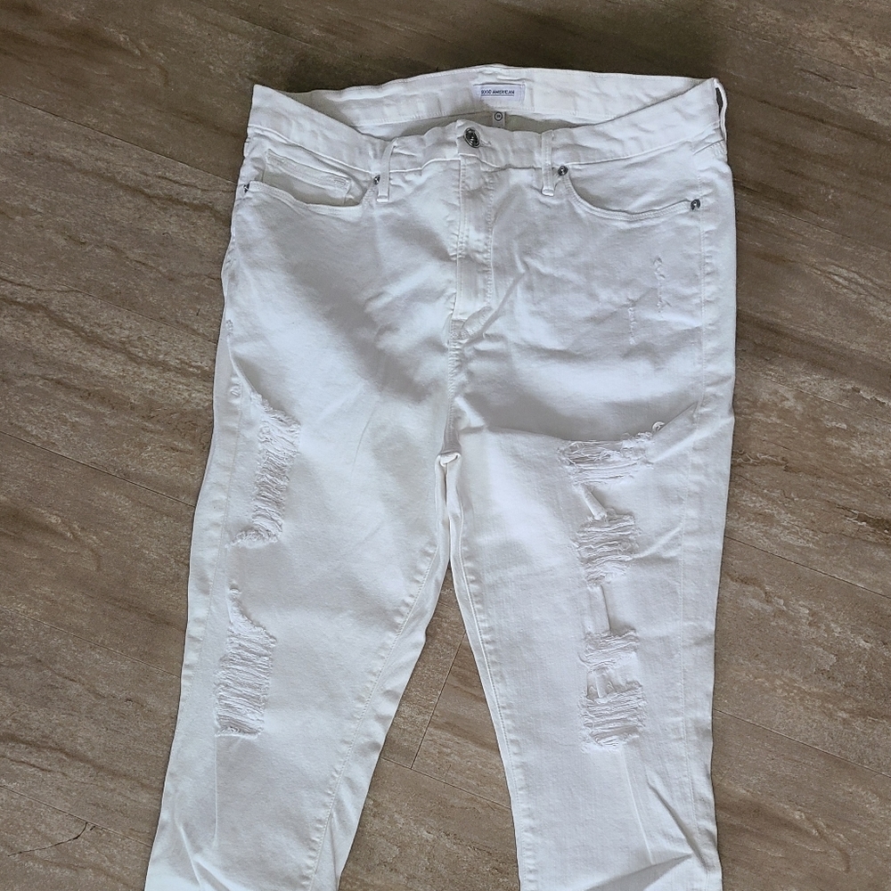 Good American Good Legs High Rise Jeans - Picture 2 of 5
